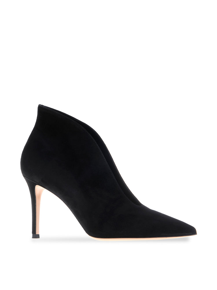 Gianvito Rossi Vania Suede Booties Kirna Zabete