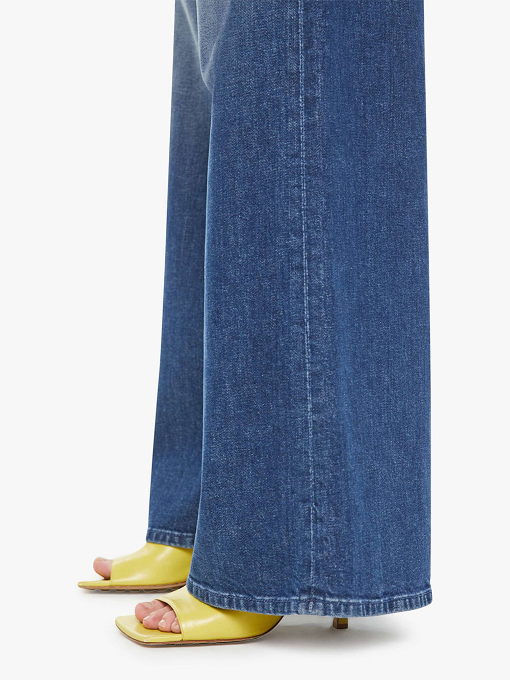 The Mid Rise Dazzler Ankle Step Fray Jean